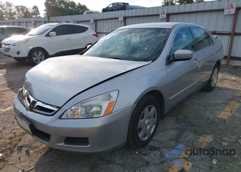 2006 Honda Accord 2.4 Lx from USA, damaged, VIN 3HGCM564X6G710232